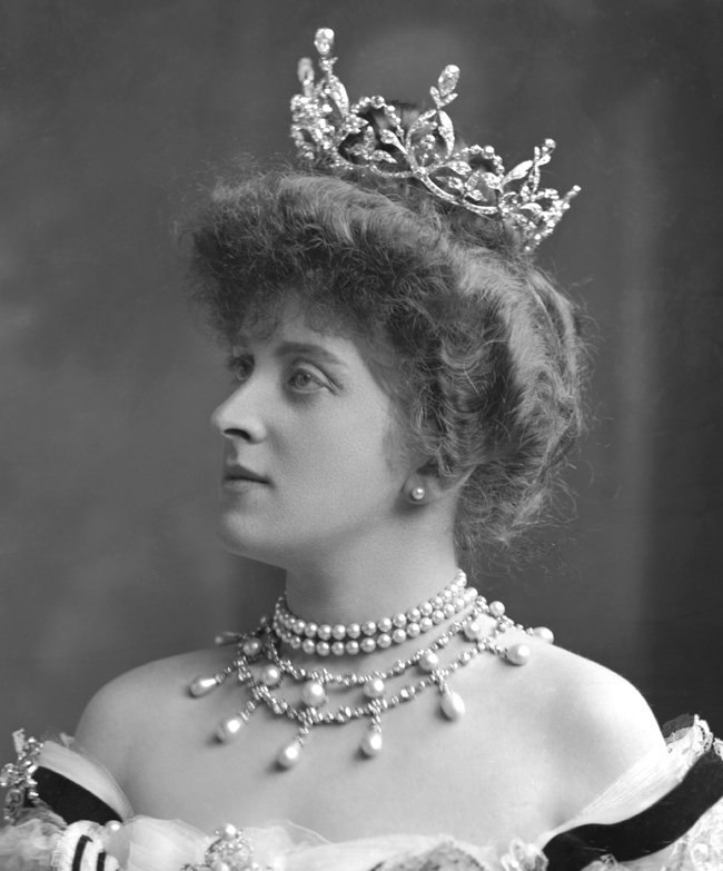 Lady Almina