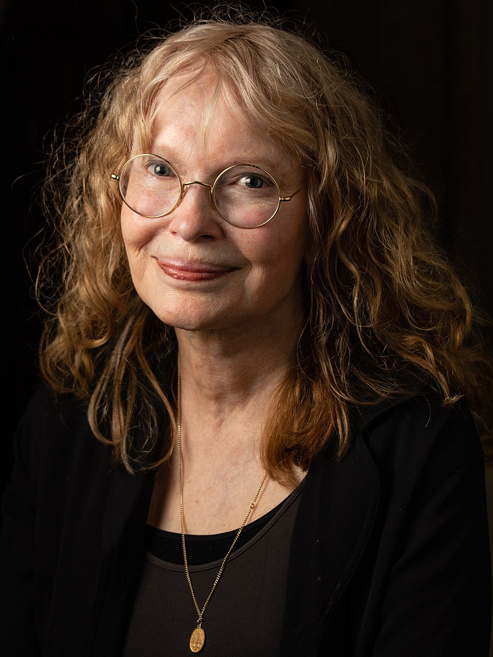 Lark Farrow