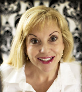 Laura Curtis
