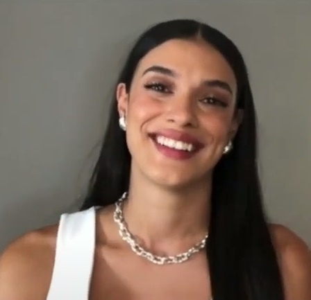 Laysla De Oliveira