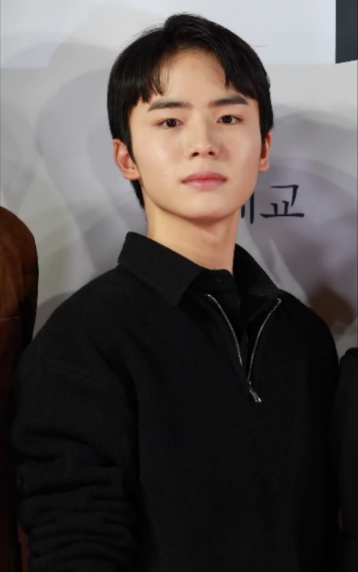 Lee Jin Woo