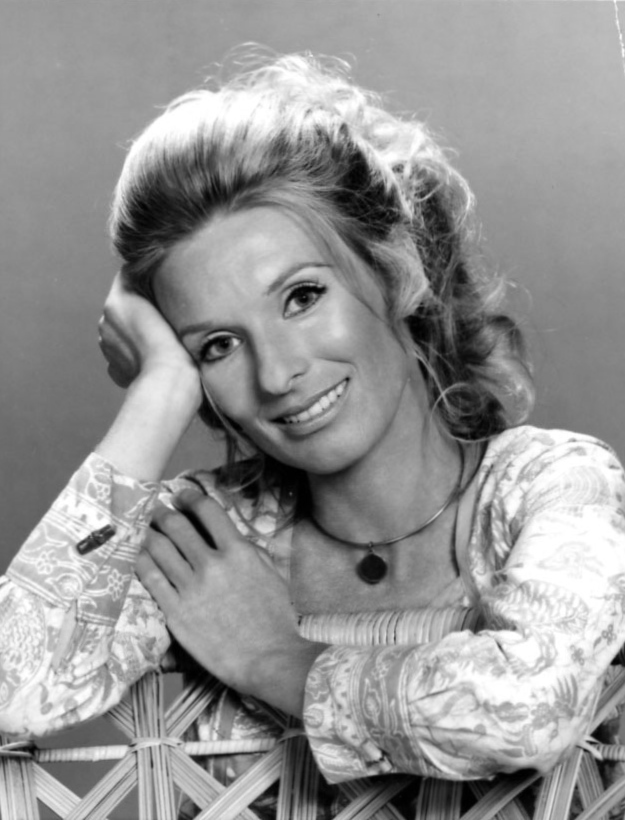 Lee Leachman