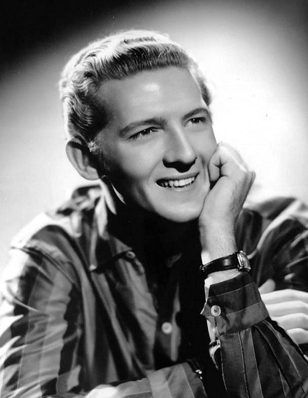 Lee Lewis
