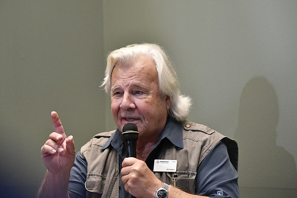 Léna Guillou