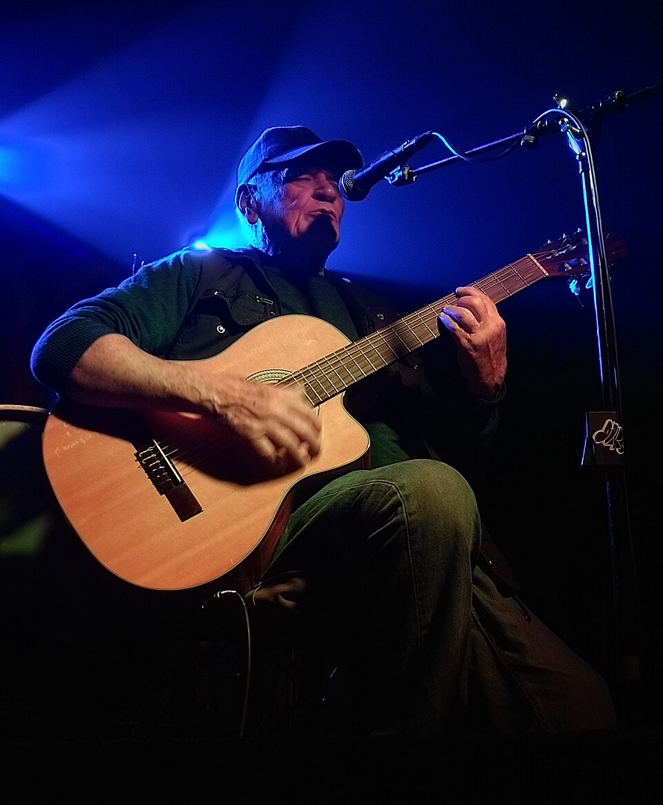Leon Chavez Teixeiro