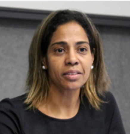 Leticia Reis de Carvalho