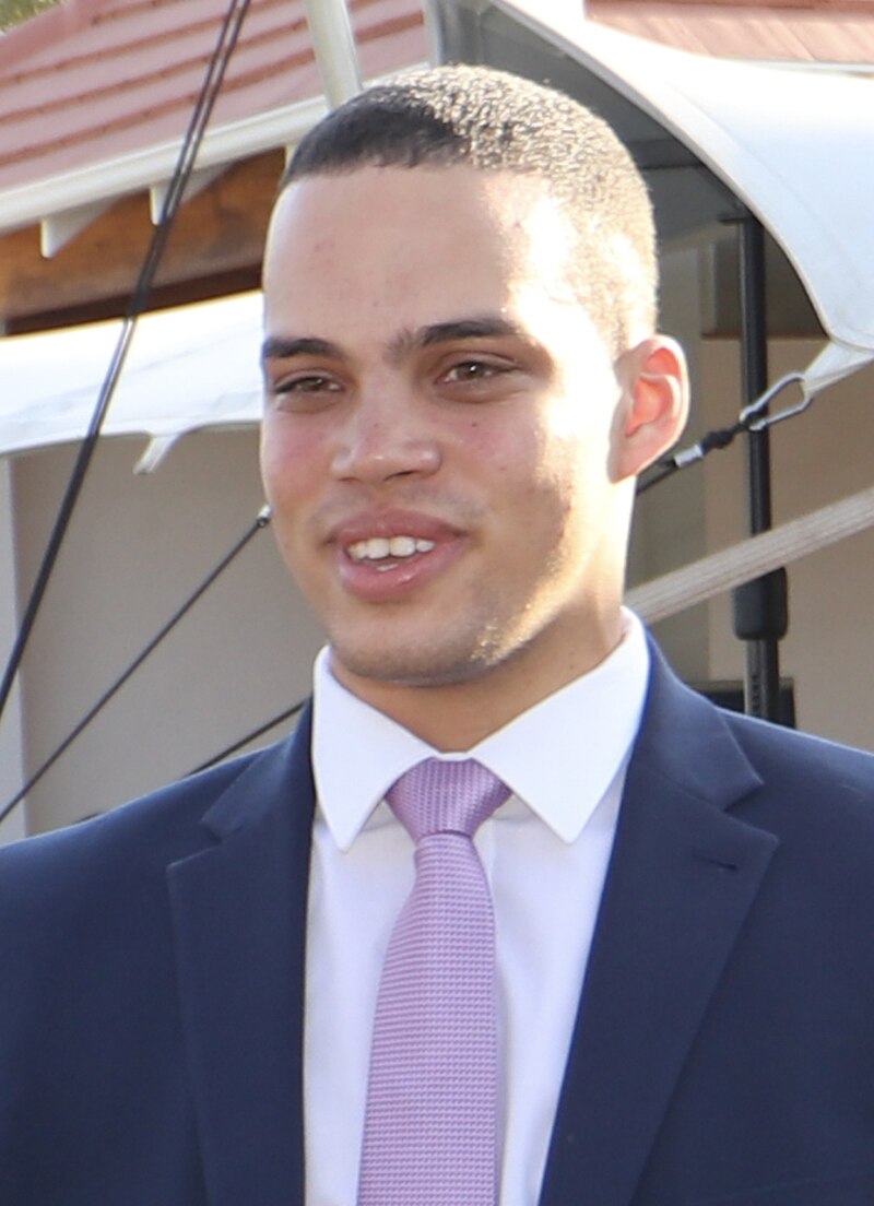 Liam Jacobs