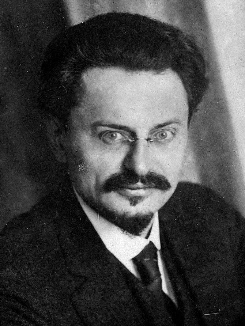 Liev Davidovich Trotski