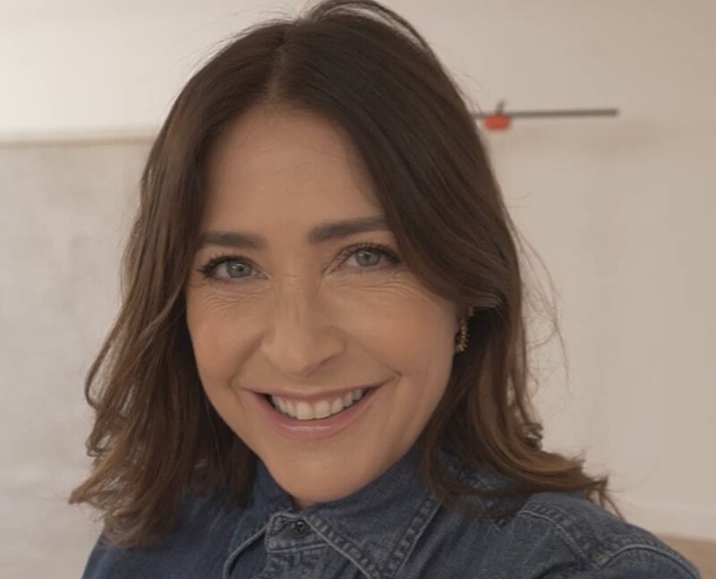 Lisa Snowdon