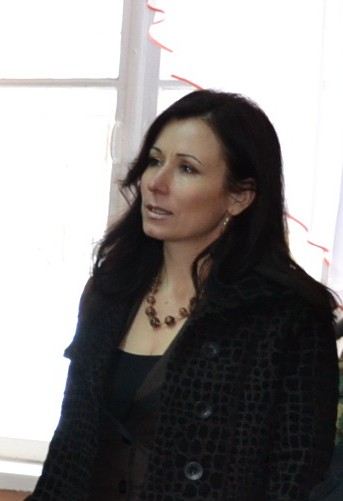 Loretta Handrabura