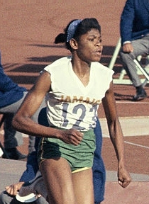 Lorraine Morris