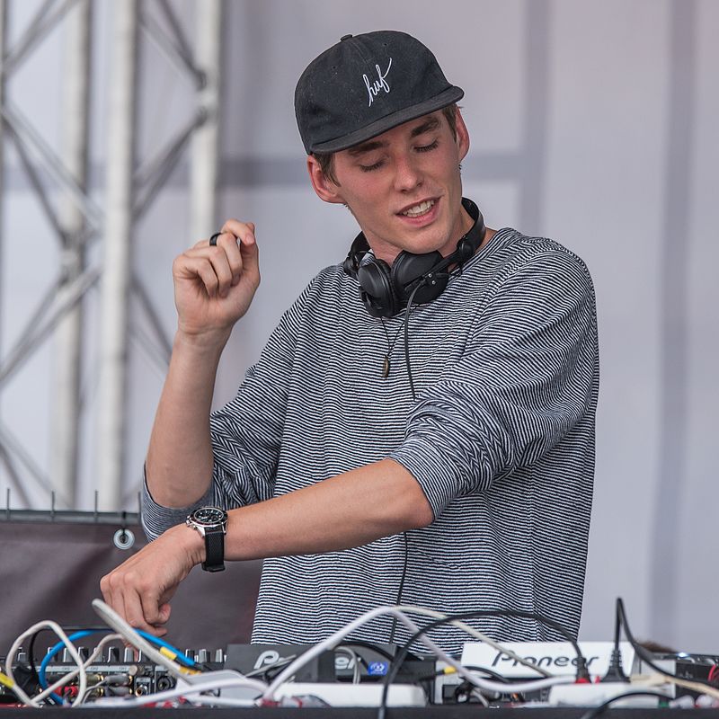 Lost Frequencies