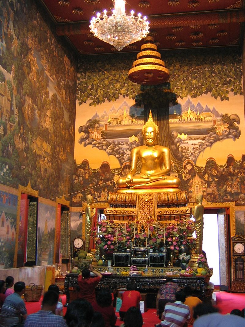 Luang Por Poon