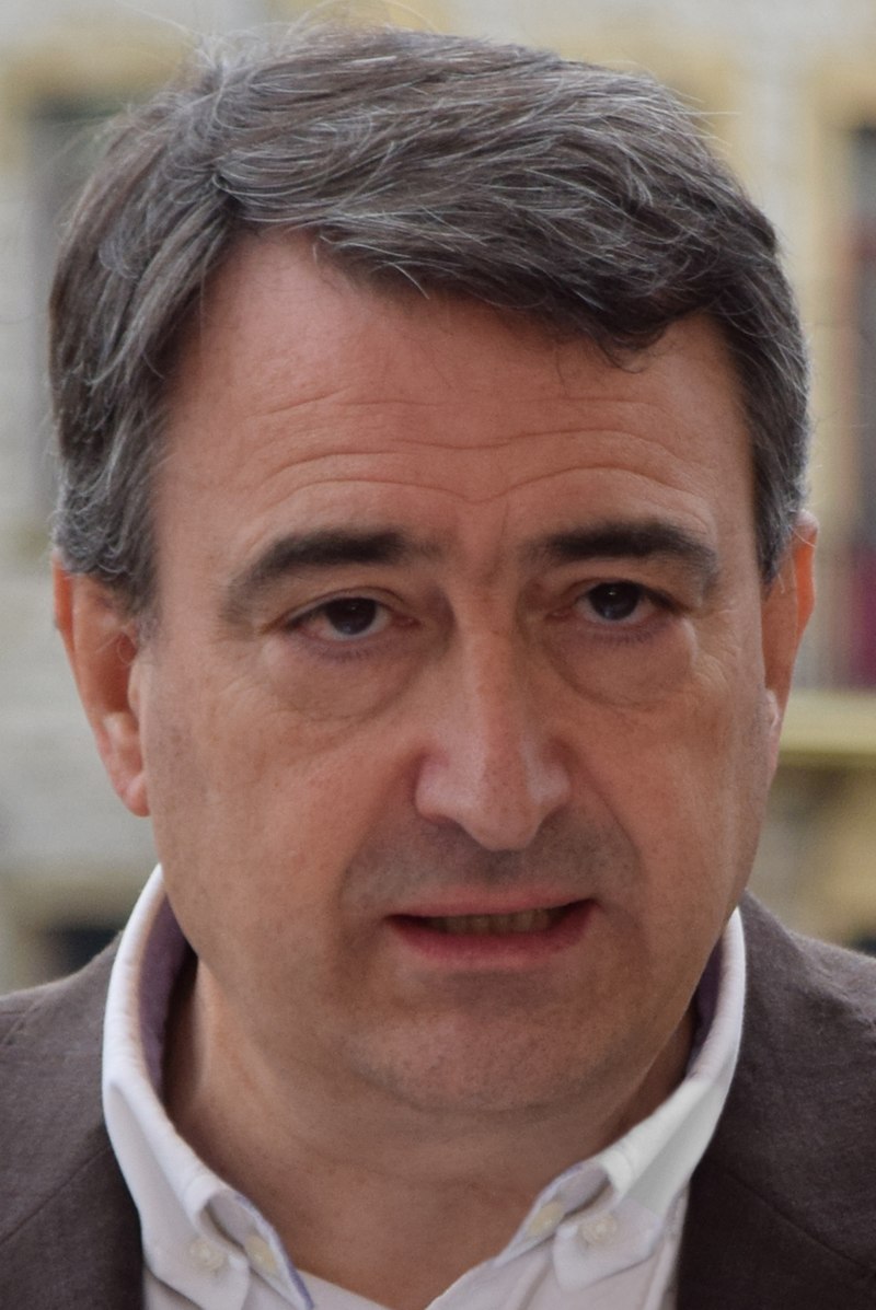 Luis Aitor Esteban Bravo