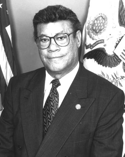 Luis Esteban Torres