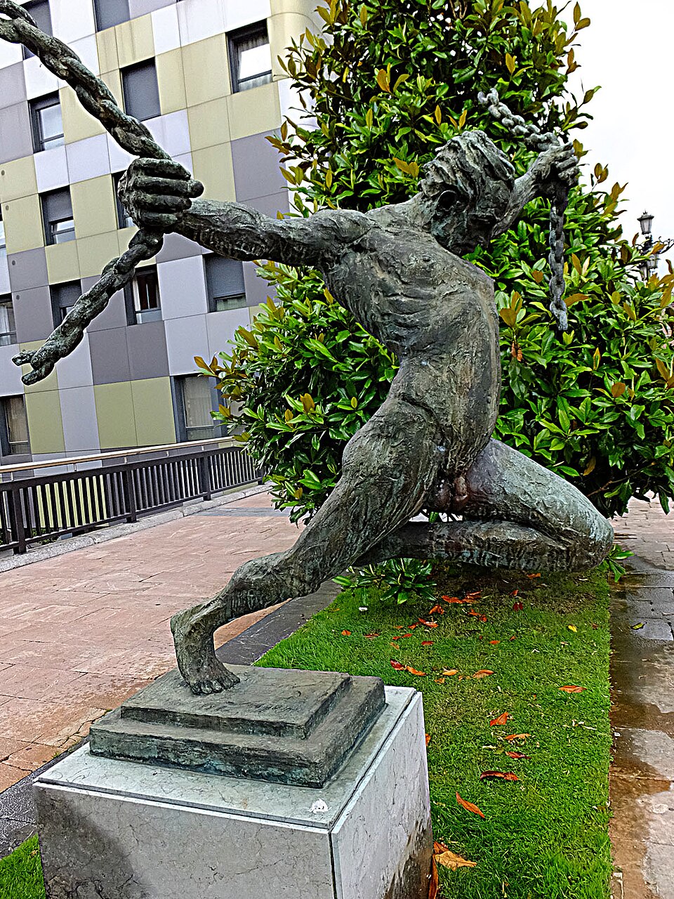 Luis Sanguino