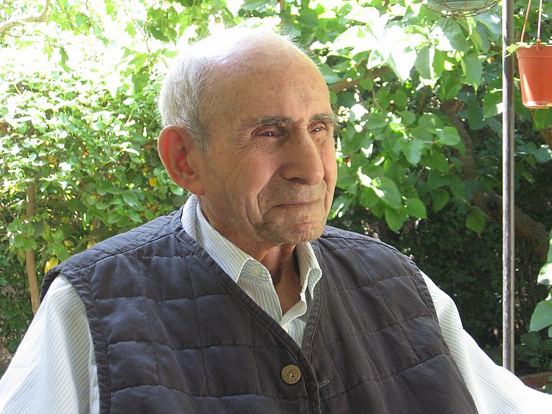 Lütfi Akad