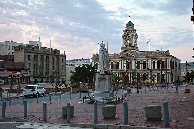 Luvuyo Bangazi