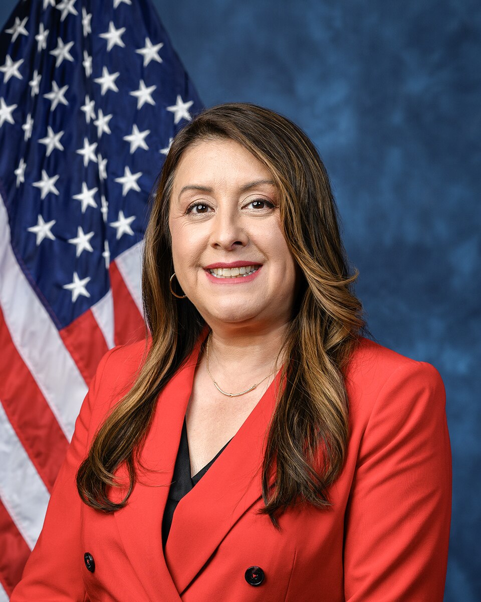 Luz Vargas Salazar