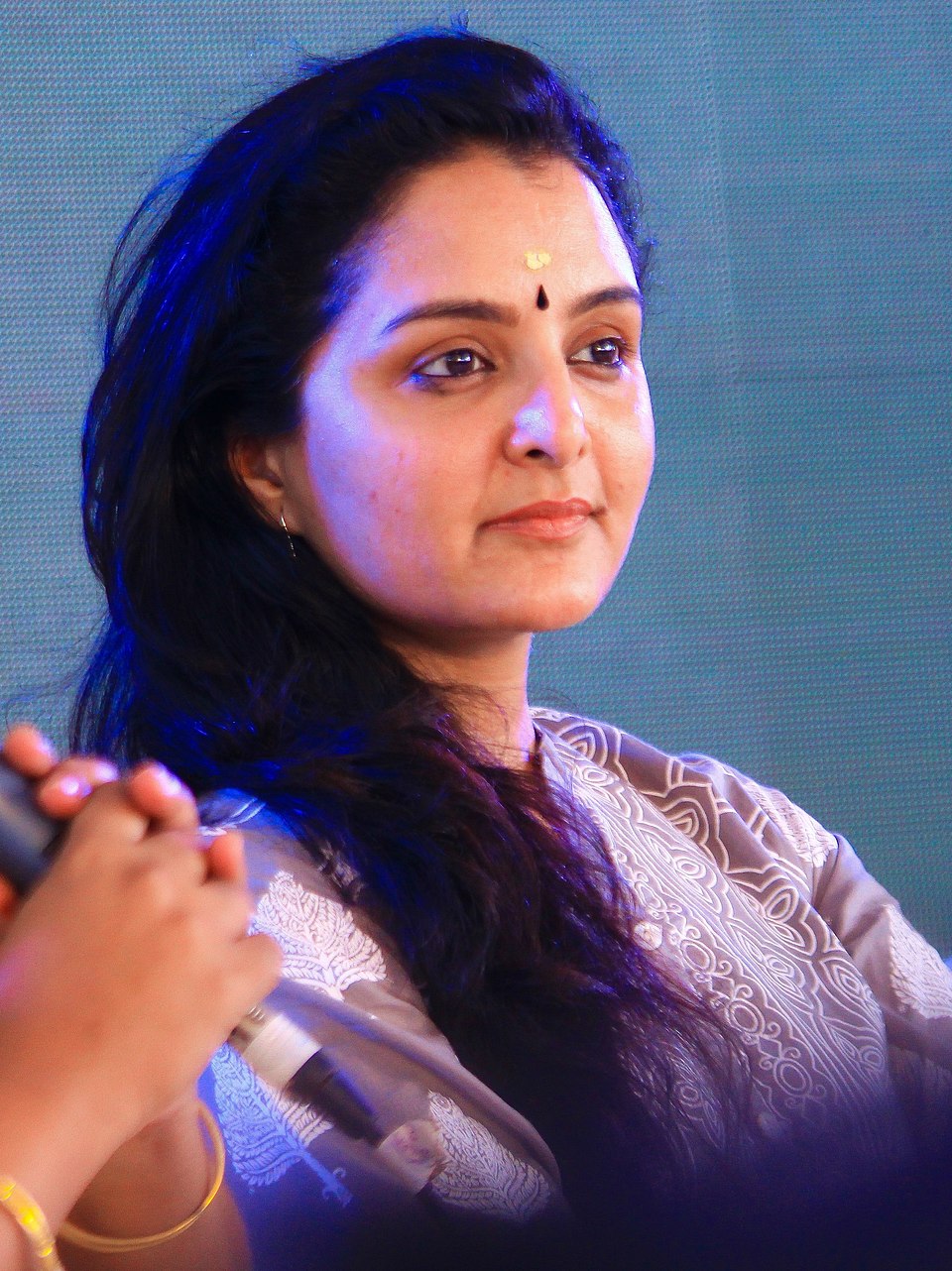 M J H Manju