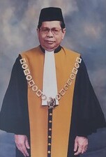 M Yahya Harahap