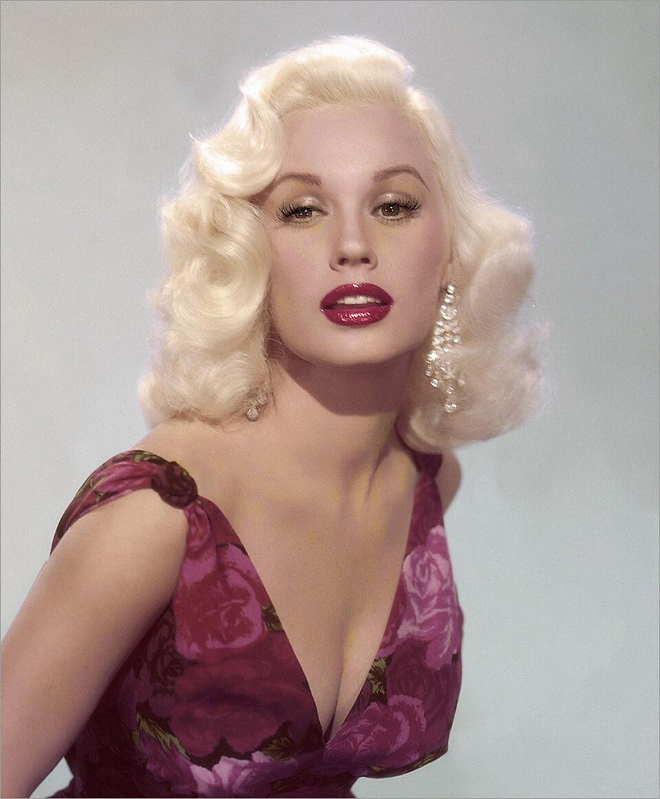 Mamie Adam