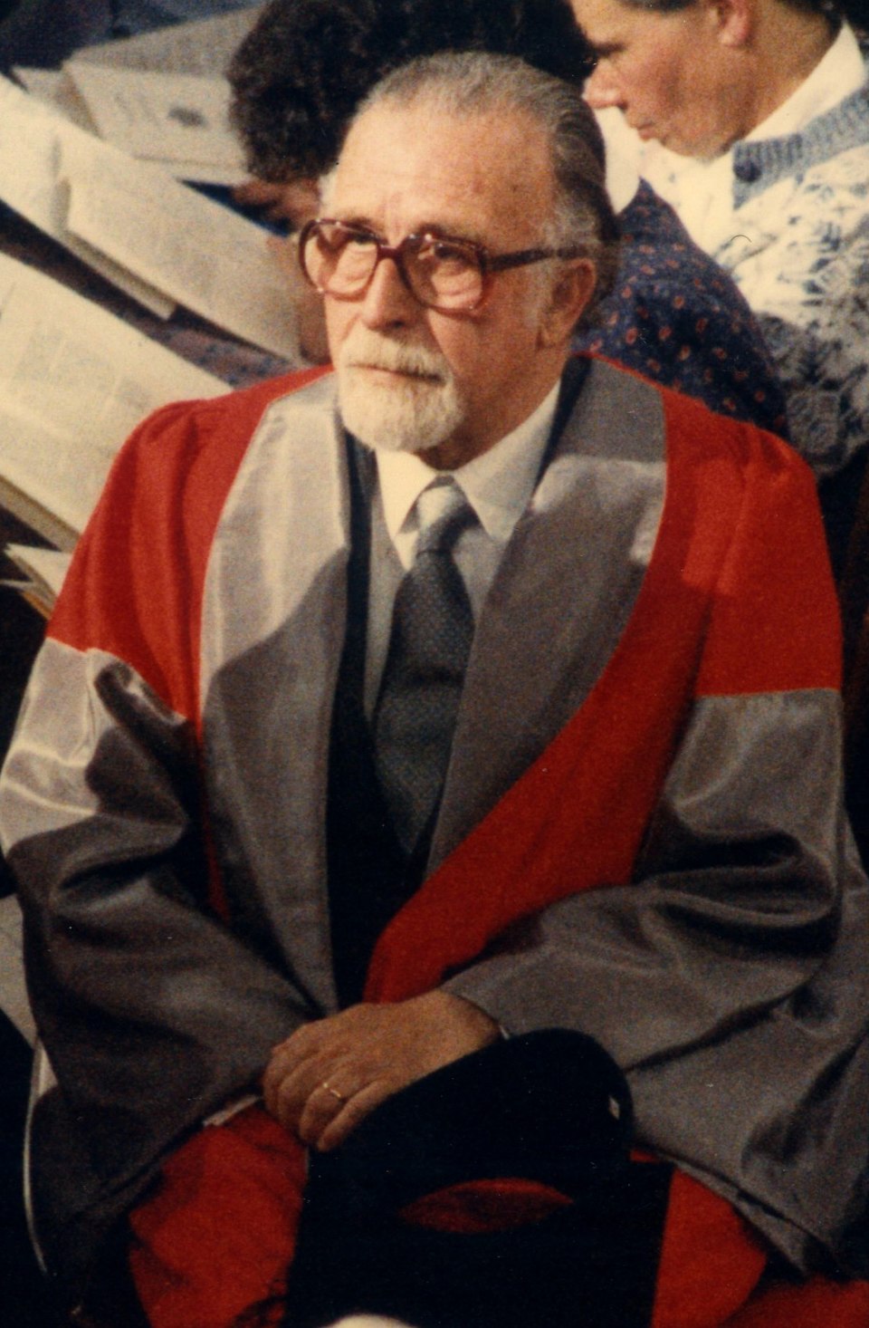 Manolis Andronikos