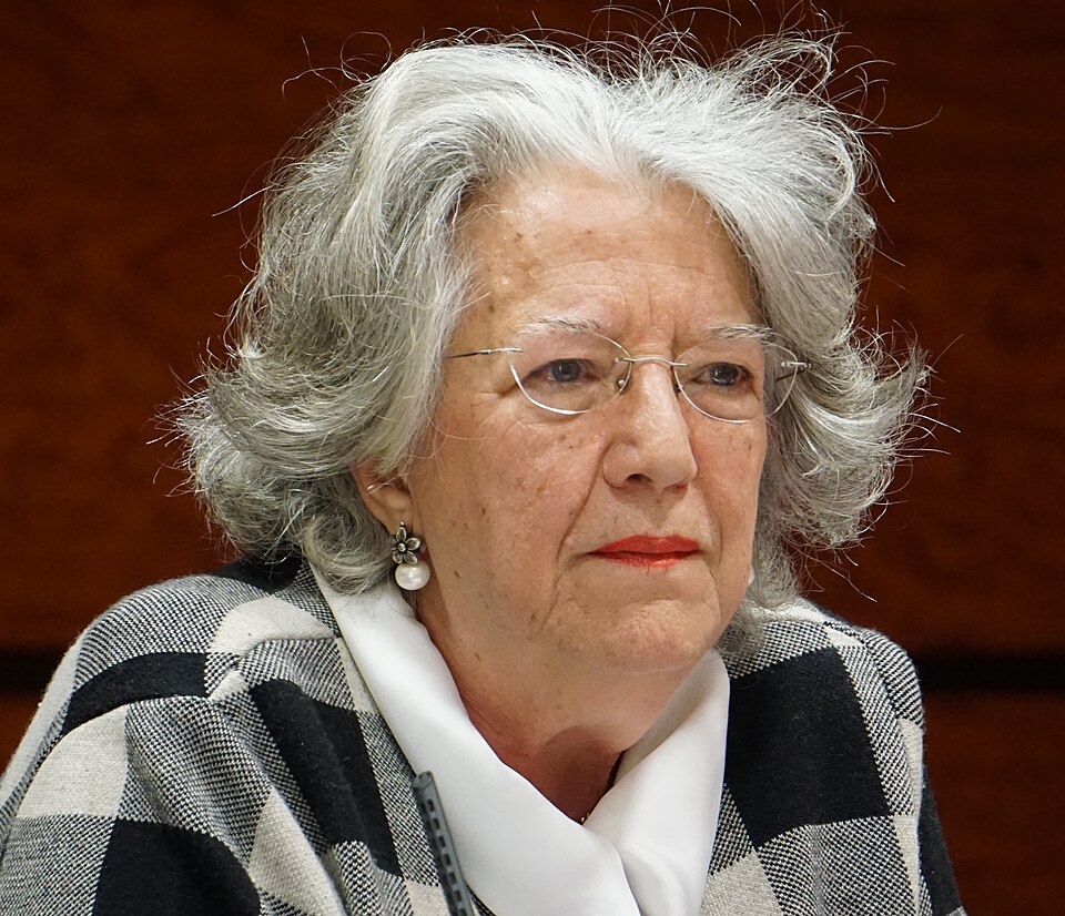 María Ángeles