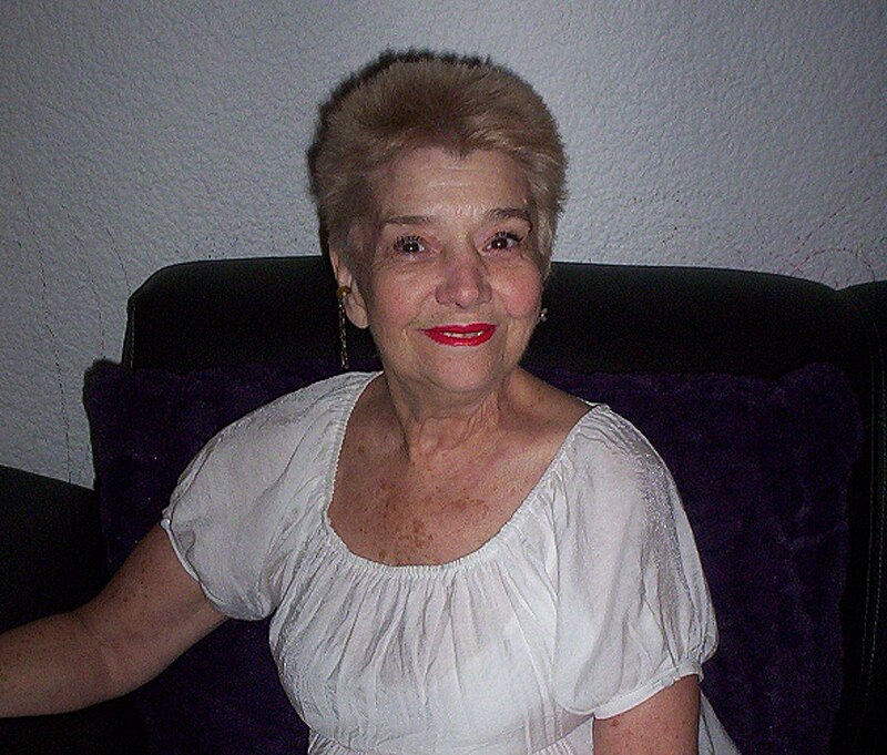 María Luisa Cruz