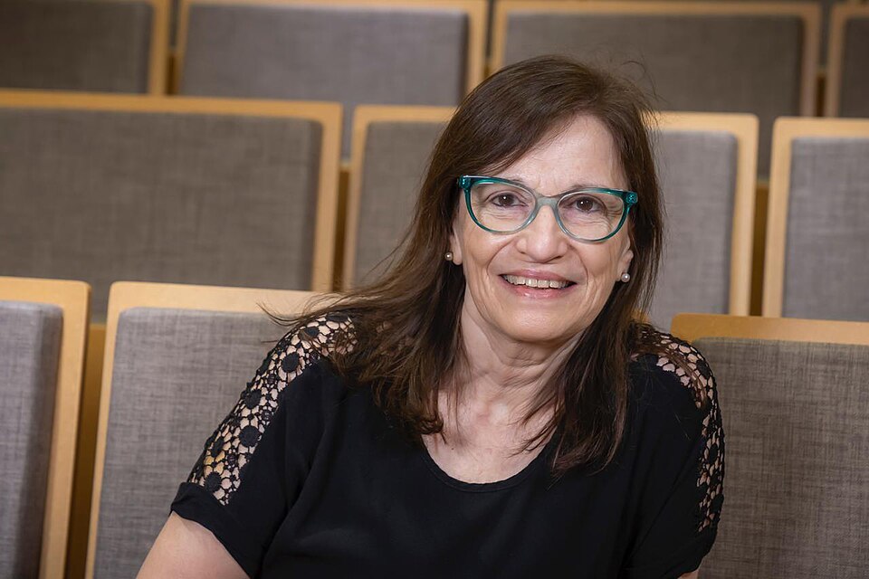 María Teresa Dova