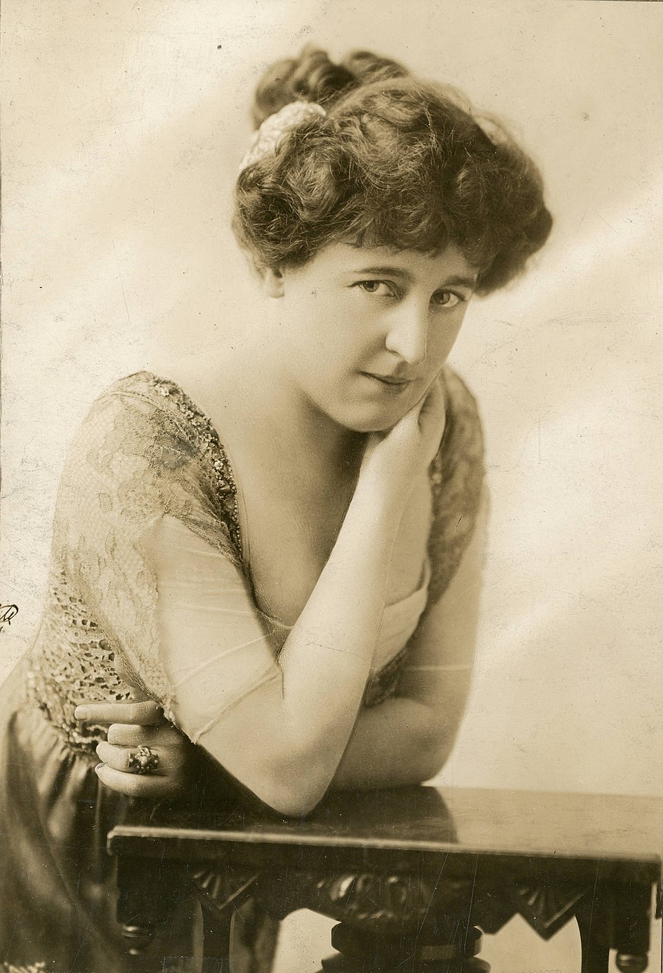 Mary Anglin