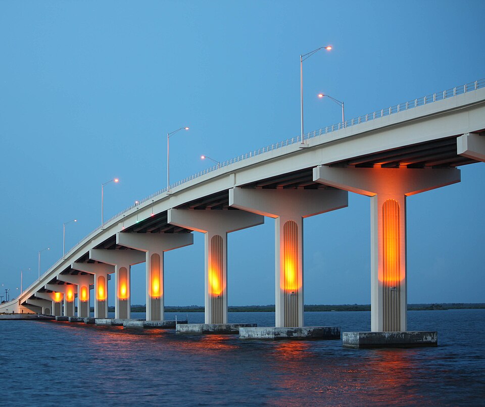 Max Bridge