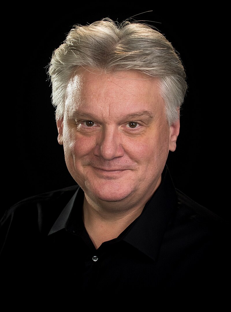 Michael Makarina