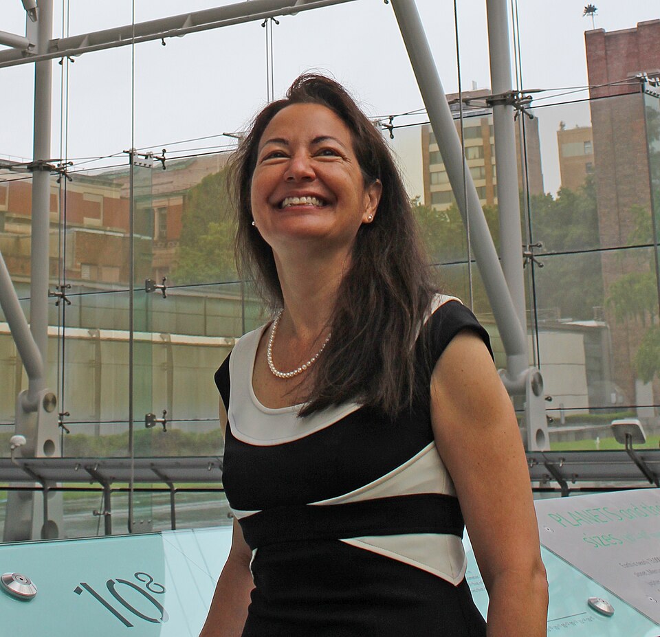 Michelle Hanlon