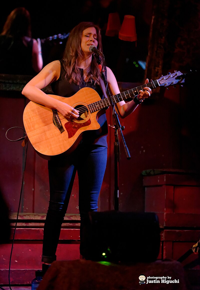 Michelle Lewis