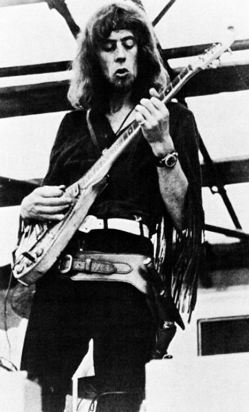 Mick Davenport