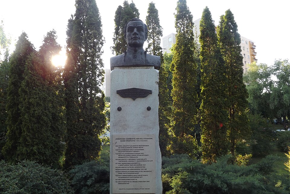 Mikuláš Marton