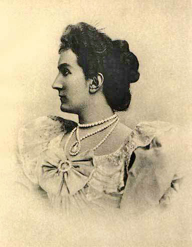 Milica L