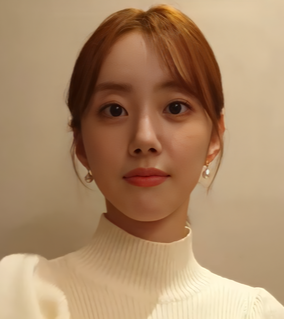 Minji Kang
