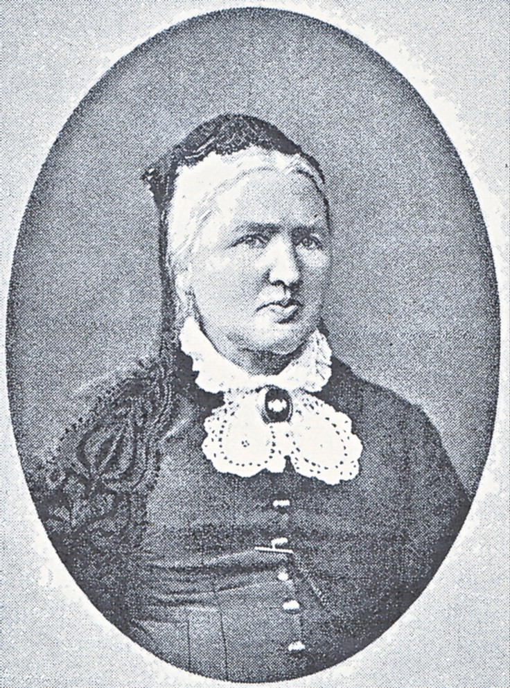 Minna Helle