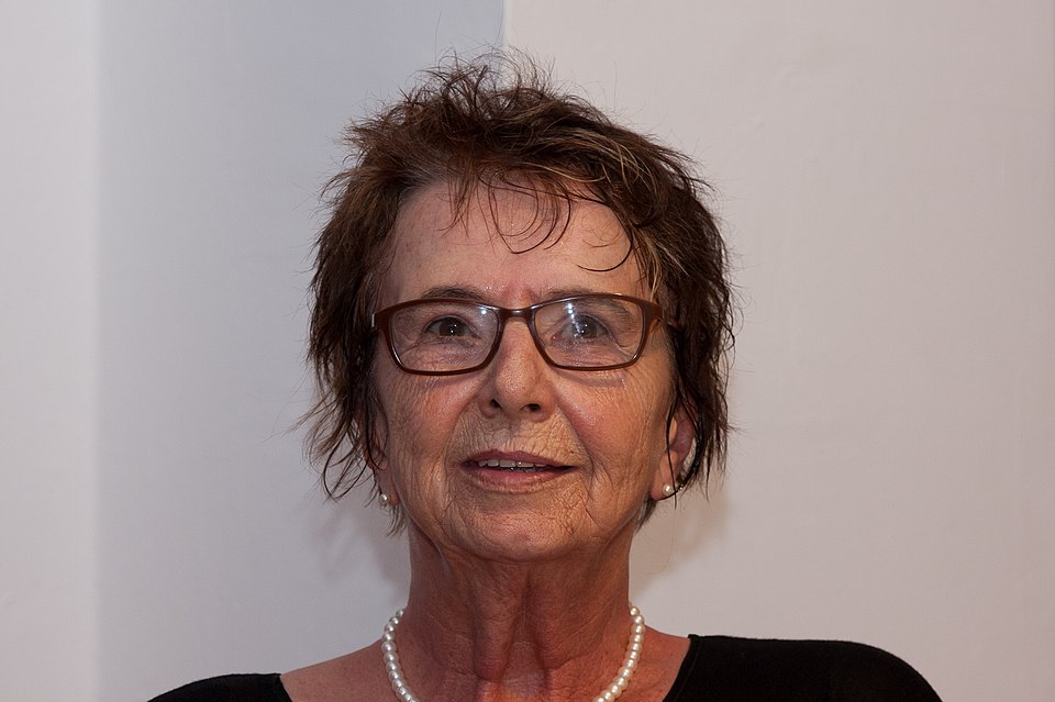 Mirjam T