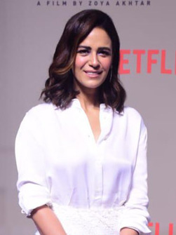Mona Khan