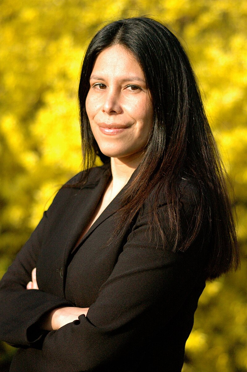 Monica Feria-Tinta