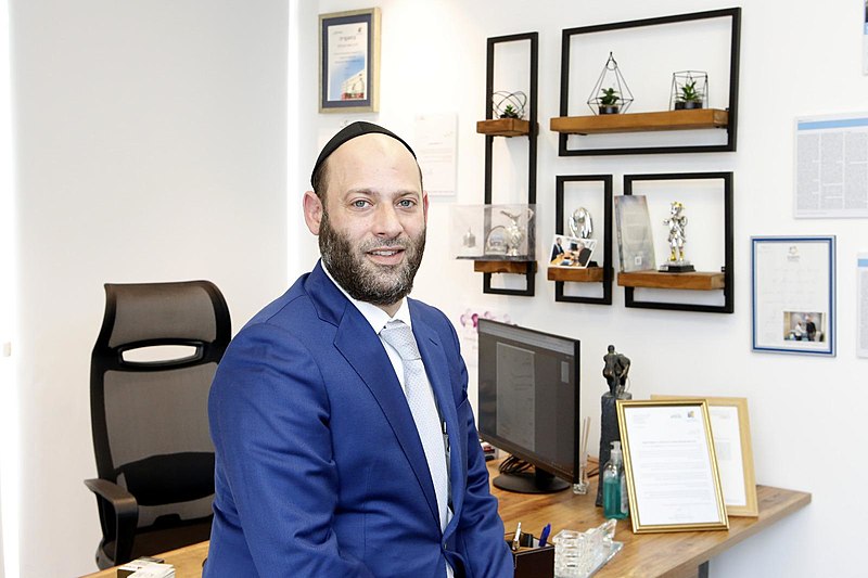 Muwafaq Tarif