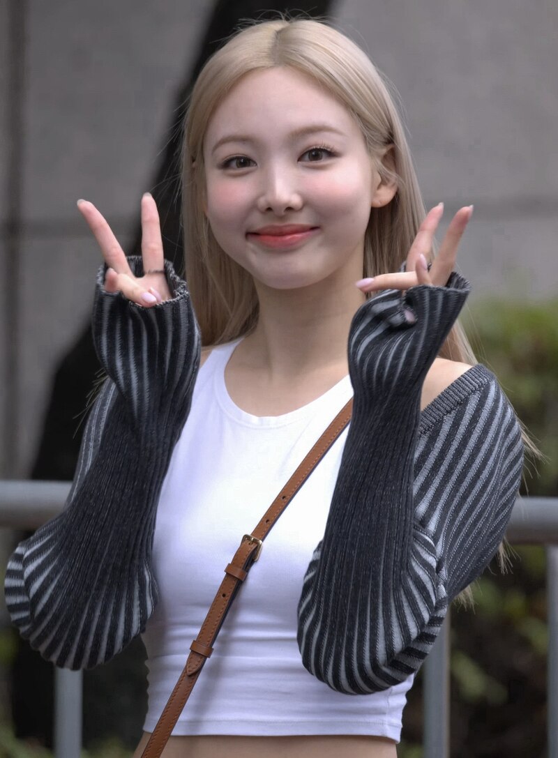 Na-yeon