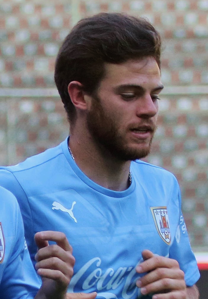 Nández