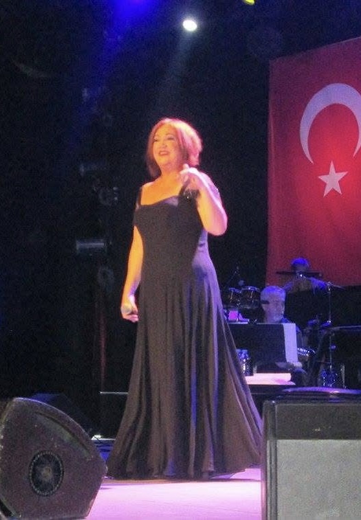 Nazan Öncel