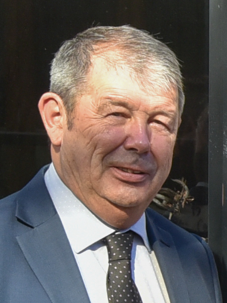 Neil Volzke
