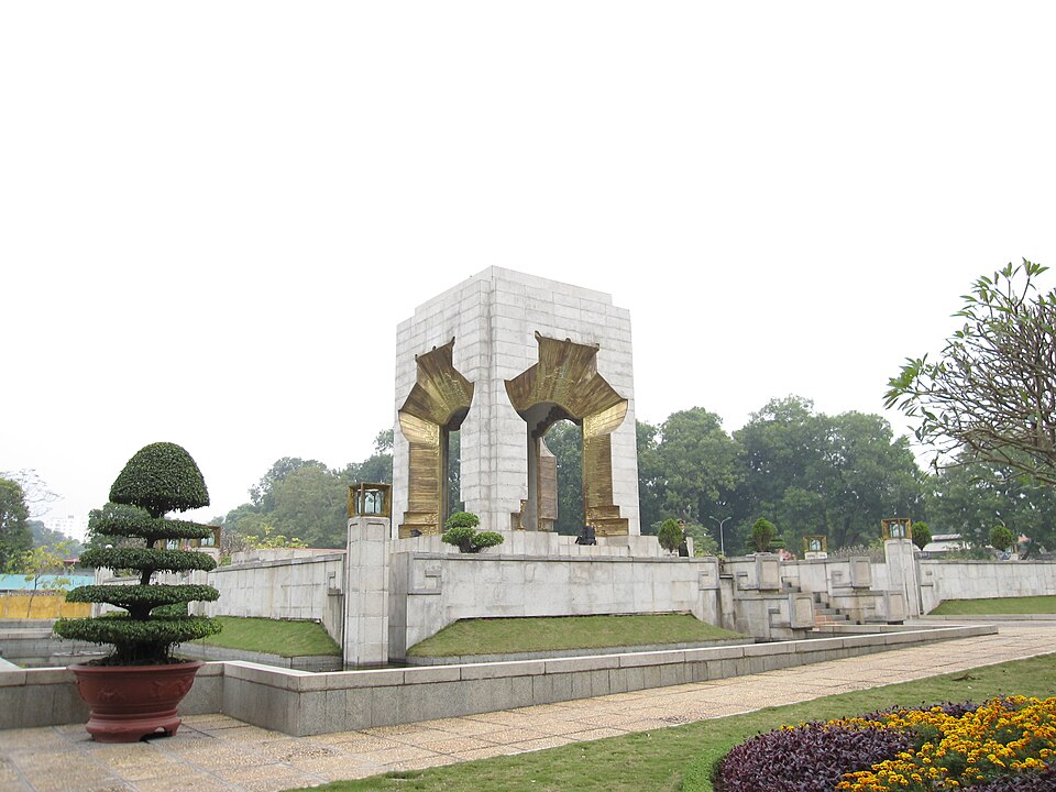 Nguyễn Bá Hoan