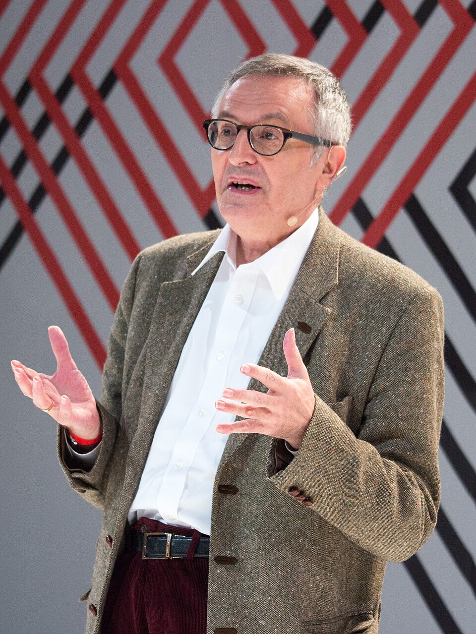 Nicholas Gray